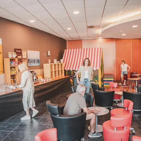 Vakantiedomein Hoge Duin Hotel *